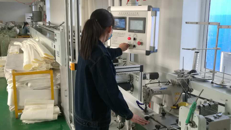 常溫濾料之“王”-滌綸針刺氈(除塵布袋)介紹 常溫濾料之“王”-滌綸針刺氈(除塵布袋)介紹