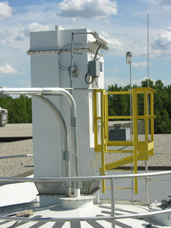 新疆塔里木發(fā)電廠渣倉庫頂布袋除塵器已發(fā)貨 新疆塔里木發(fā)電廠渣倉庫頂布袋除塵器已發(fā)貨